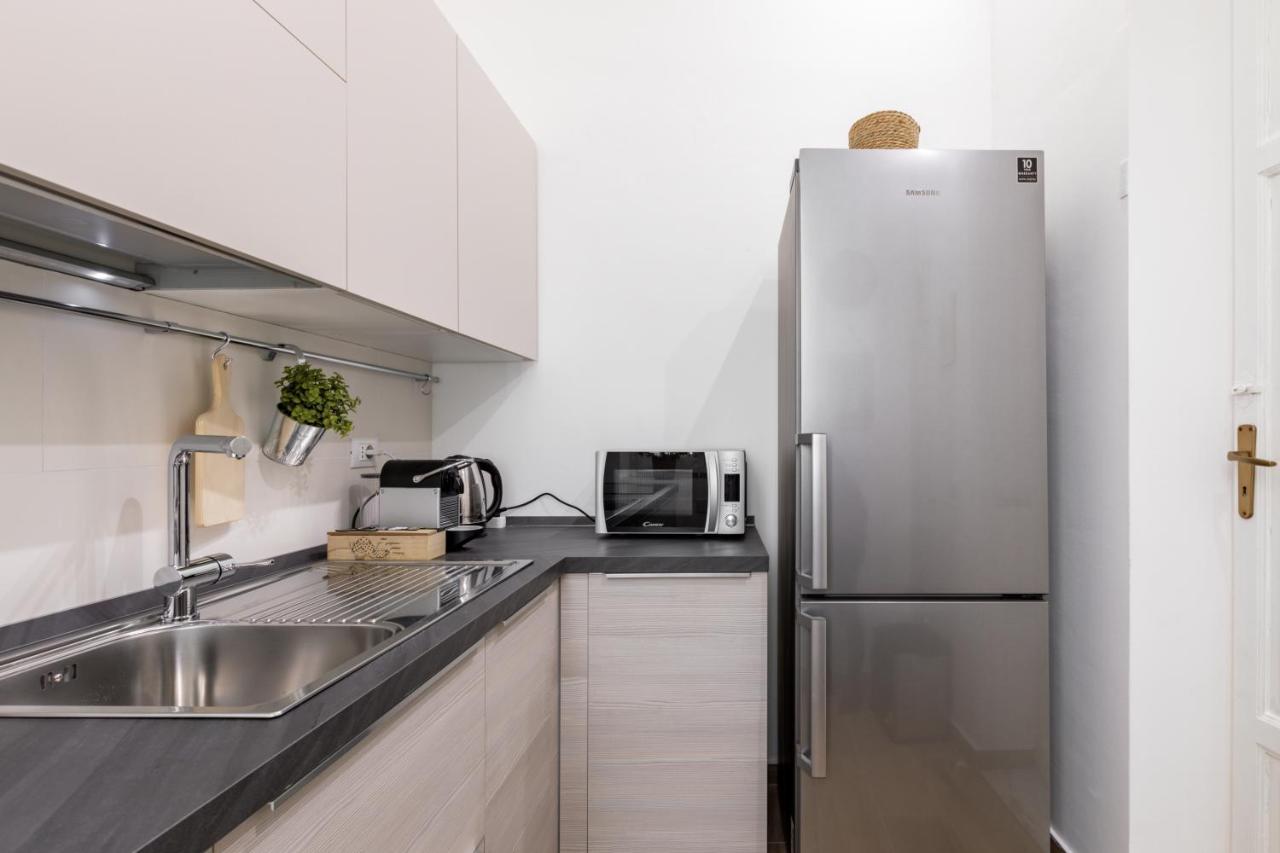 Stazione Notarbartolo Bright & Cozy Apartment 巴勒莫 外观 照片